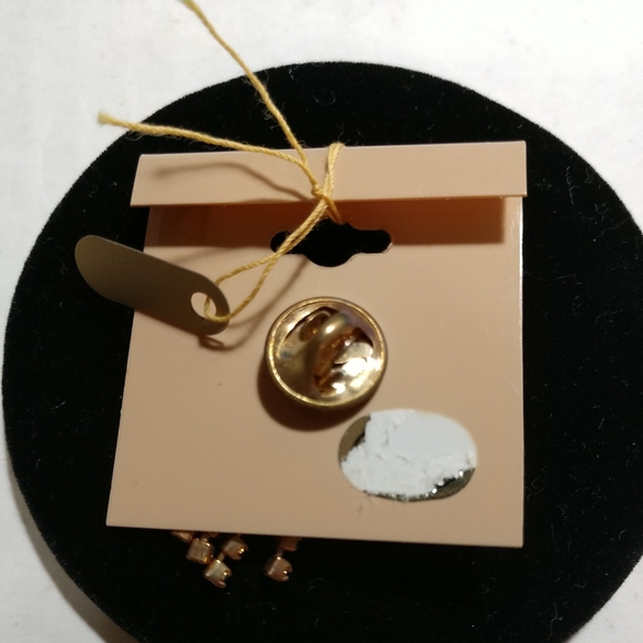 Antique Gold Tone Faux Diamonds Angel Pin 1 1/4" Inches - Picture 3 of 8